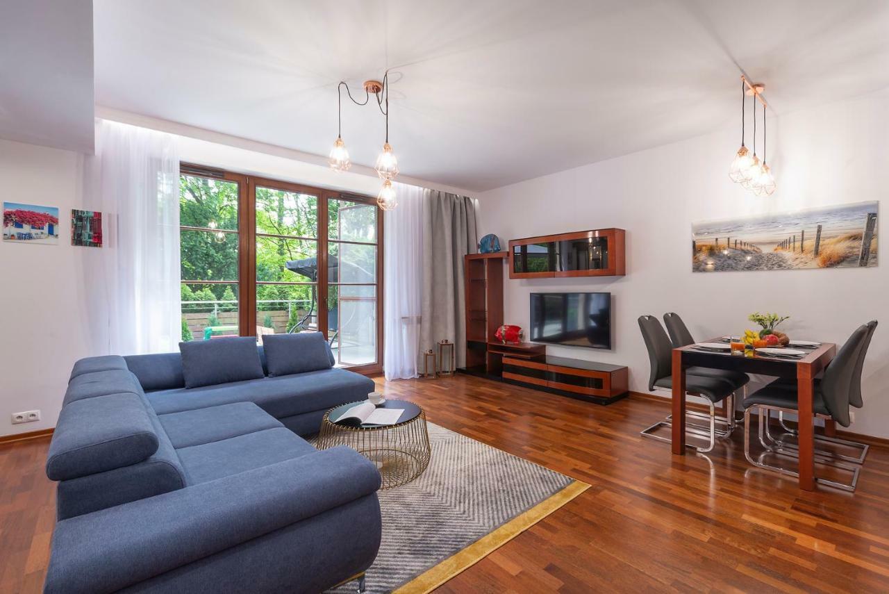 Beachfront Apartment Haga With Free Parking By Noclegi Renters Sopot Buitenkant foto