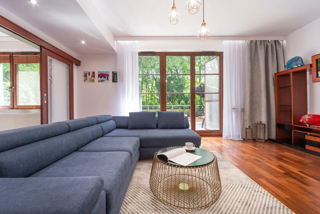 Beachfront Apartment Haga With Free Parking By Noclegi Renters Sopot Buitenkant foto